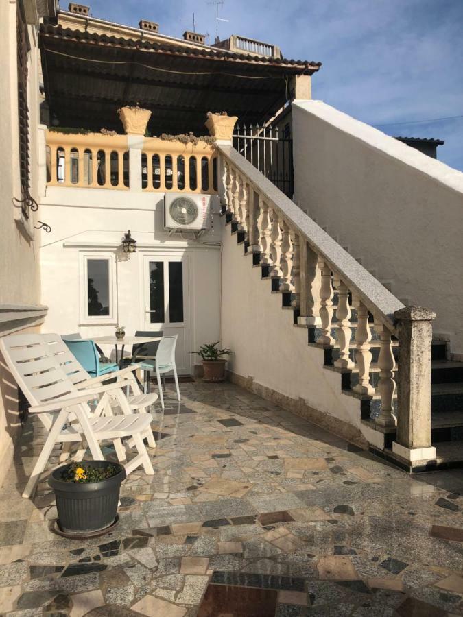 Apartment Maja *